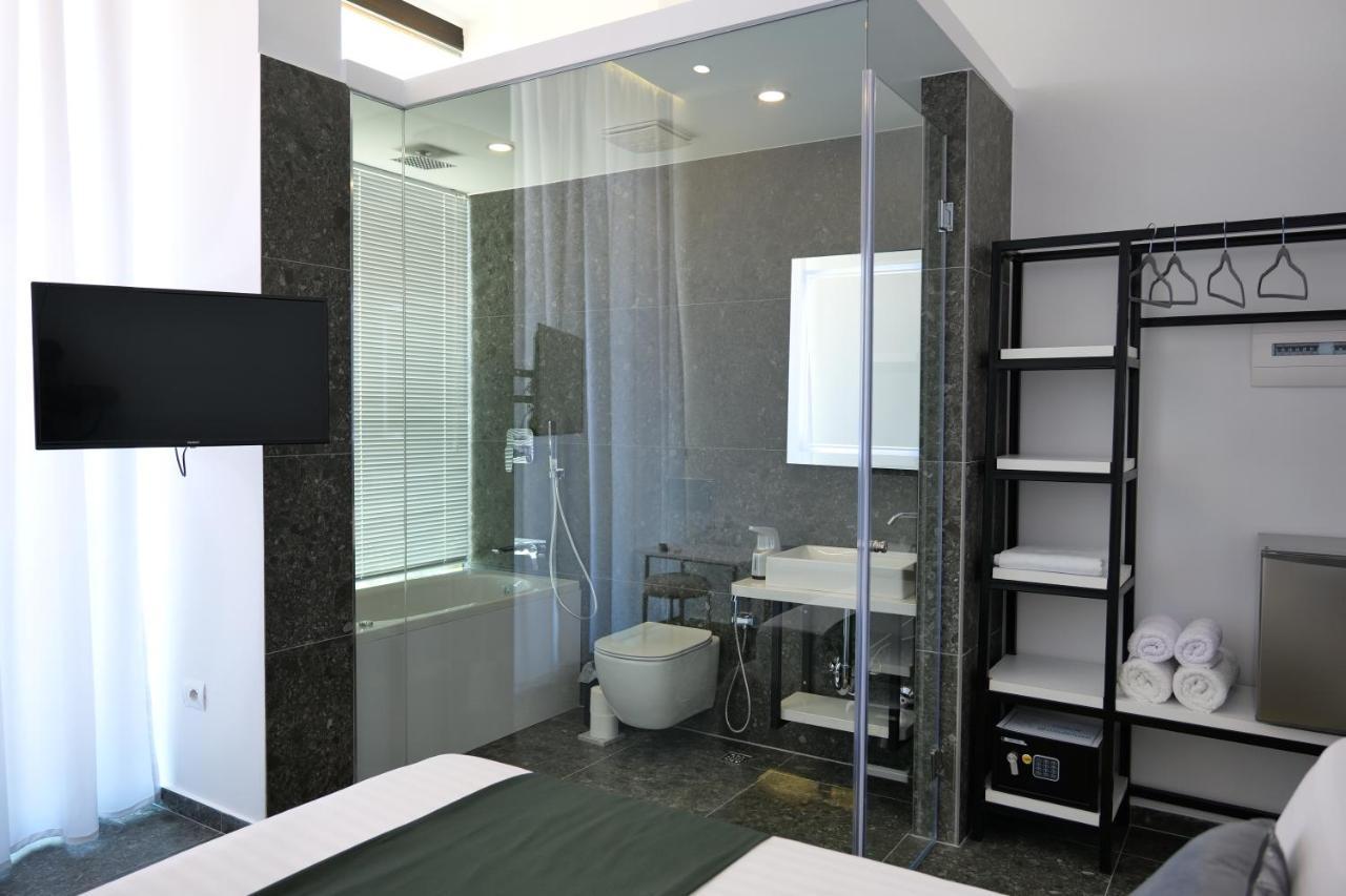 Nili Deluxe Hotel Sarande Ngoại thất bức ảnh